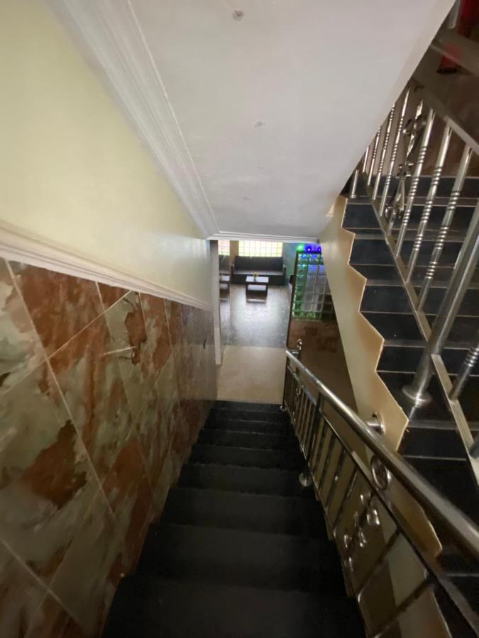 Nue-Crest Hotels & Suites Ενούγκου Εξωτερικό φωτογραφία